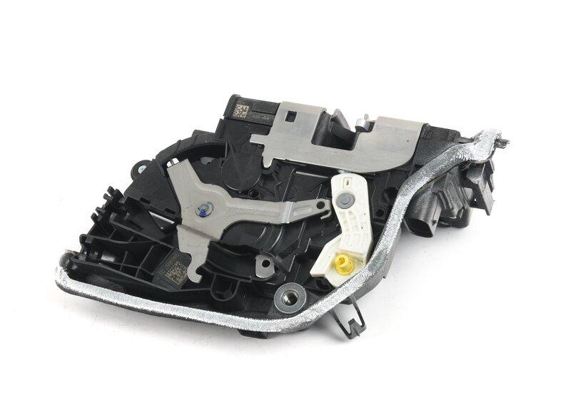 G05/G07 замок передней левой двери без доводчика