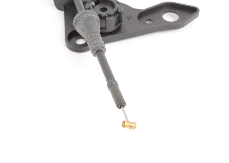 Привод капота