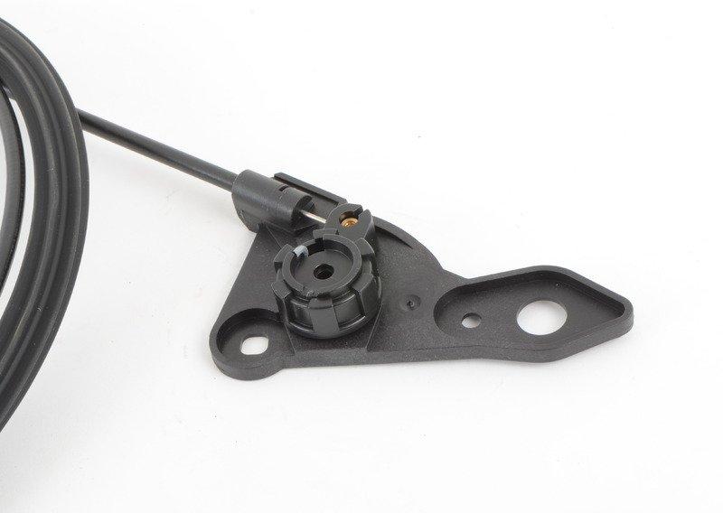 Привод капота