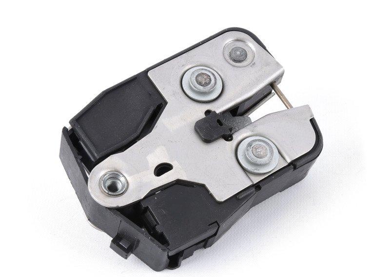 E31 Замок капота Л Пд