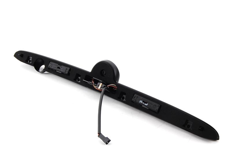 E-seria Замок капота