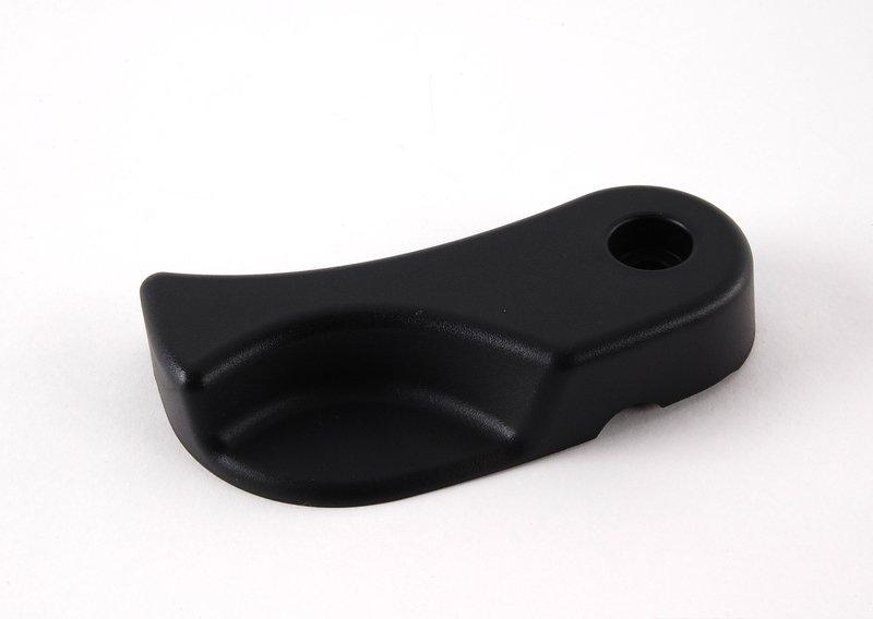 E90/F13/E84 рычаг привода капота