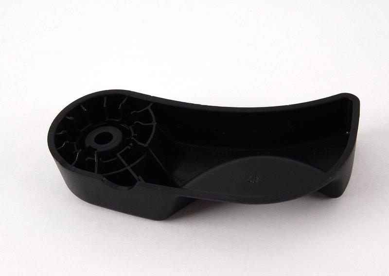 E90/F13/E84 рычаг привода капота