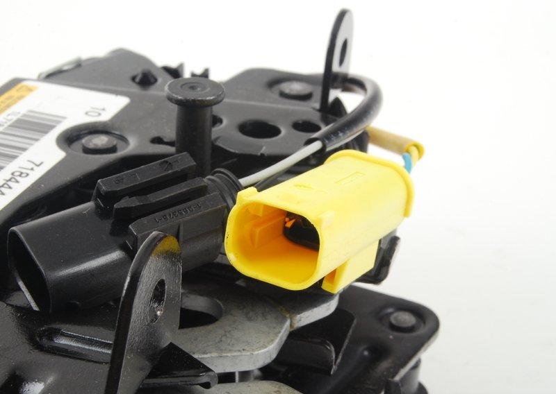 Замок капота активный Л