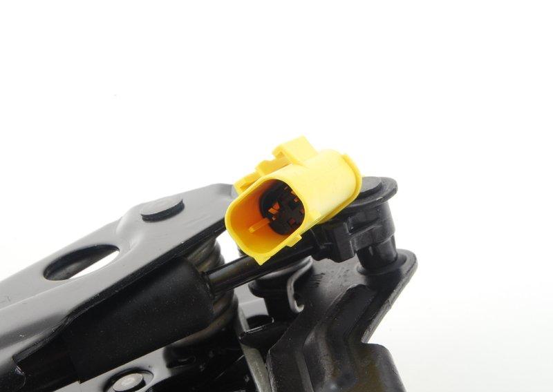 Замок капота активный П