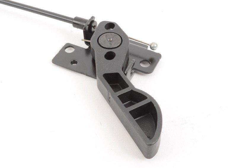 Защелка капота