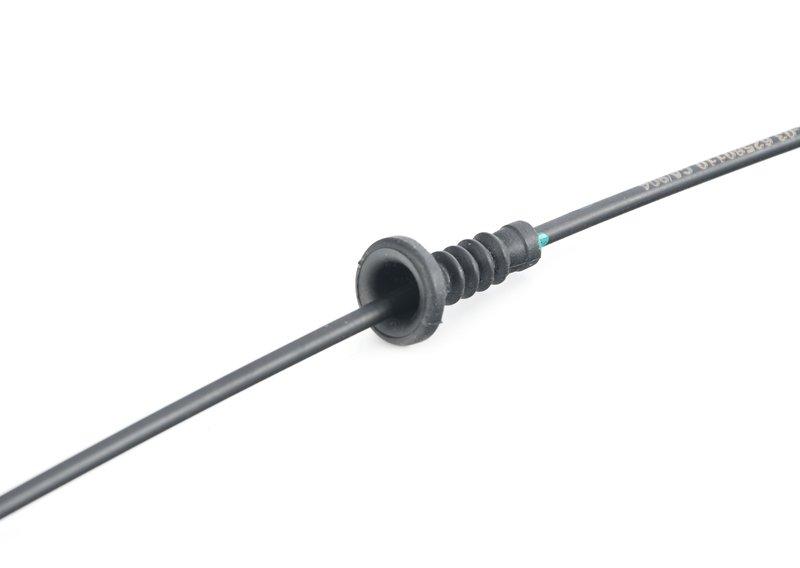 F30N / F87N  / F82N  / F32 Трос привода капота Зд