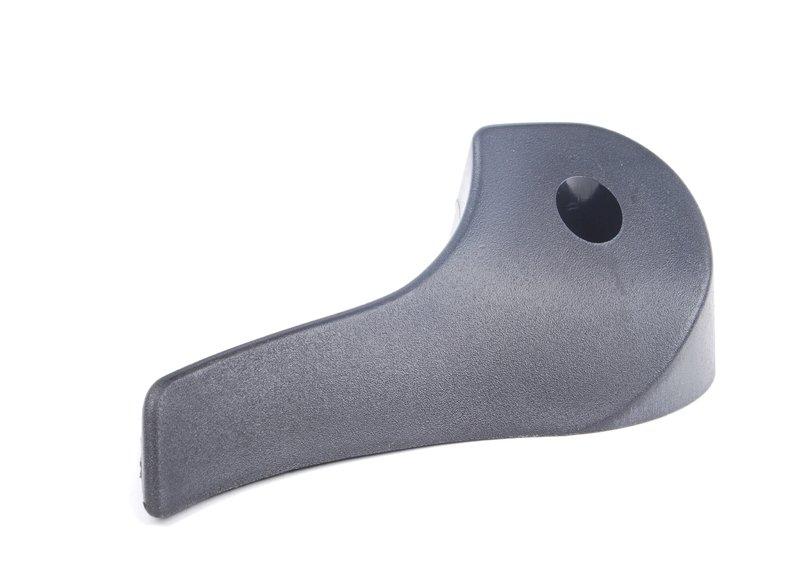 Рычаг привода капота