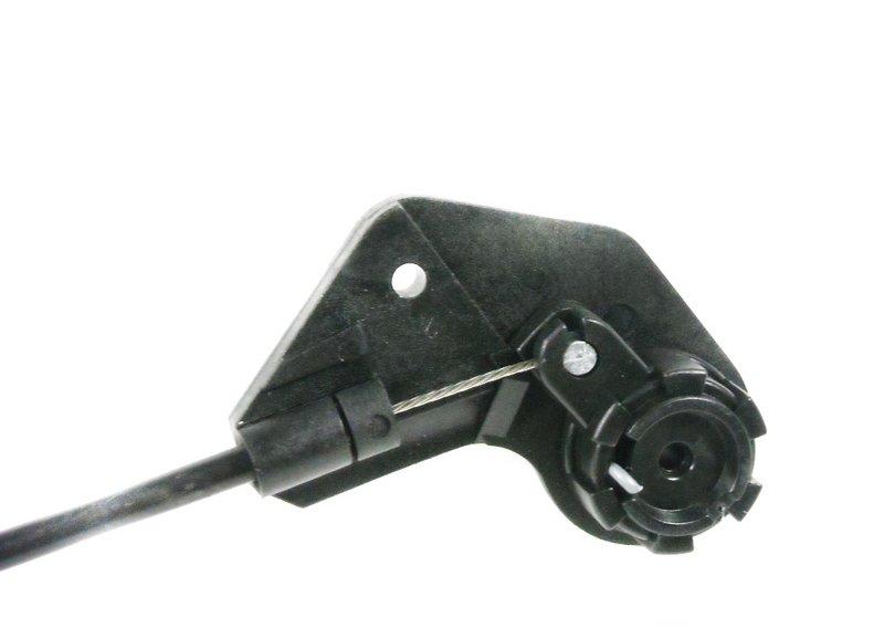 Привод капота