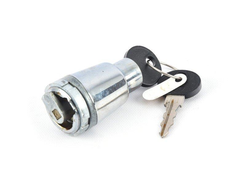 Запорный механизм багажн.двери с ключом