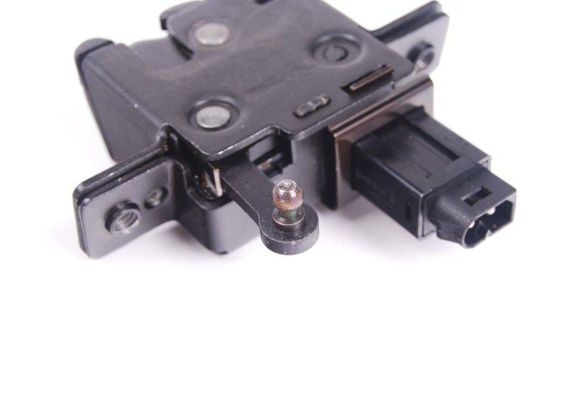 Замок багажной двери