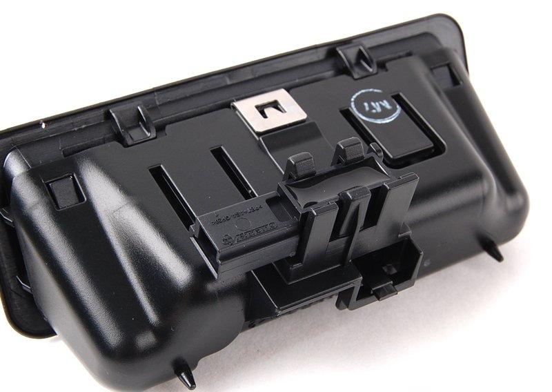 Выключатель багажной двери