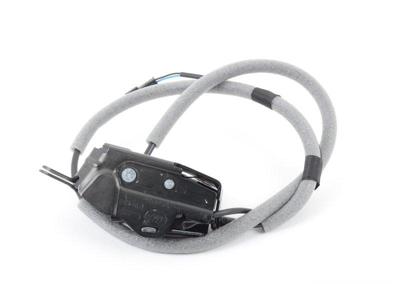 Замок багажной двери нижней л