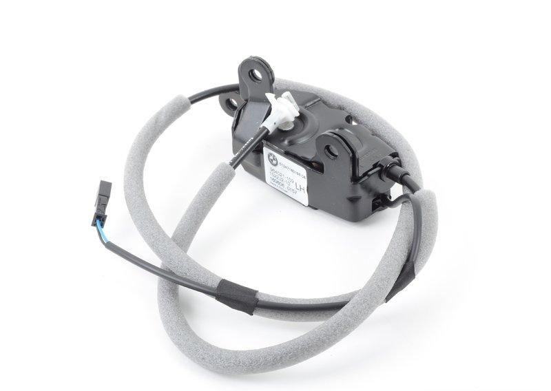 Замок багажной двери нижней л