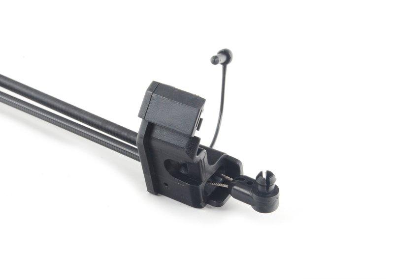 Трос привода механизма ав.разблокировки