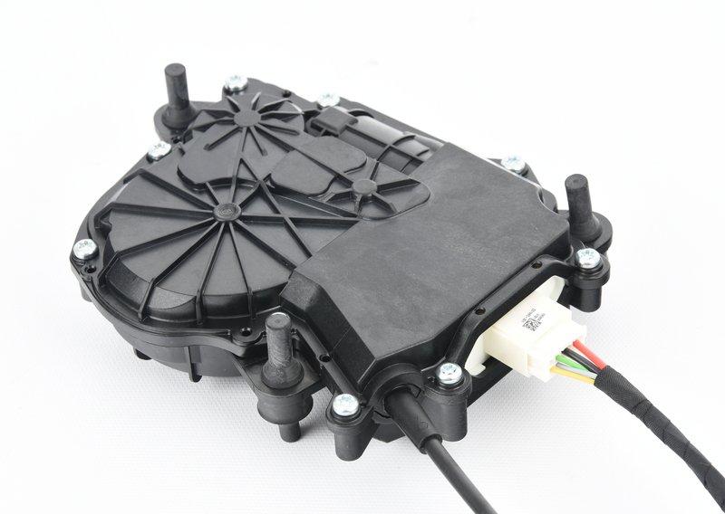 Привод замка багажной двери с сервоприв.