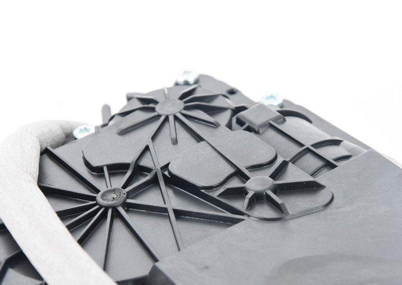 Привод замка багажной двери