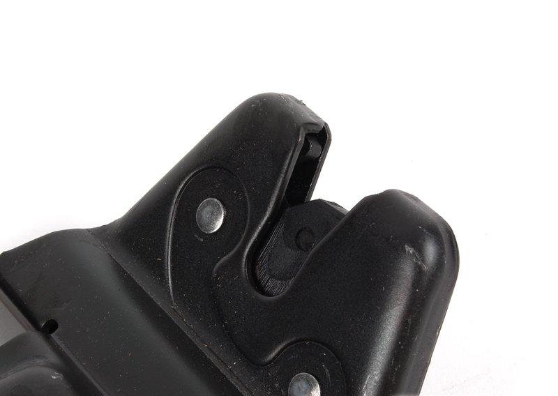 Замок багажной двери