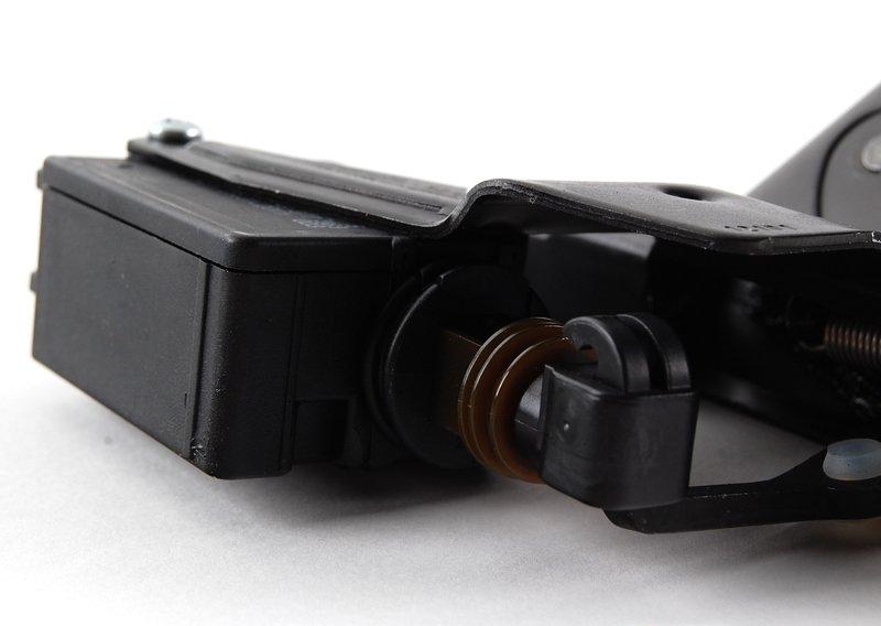 Замок багажной двери