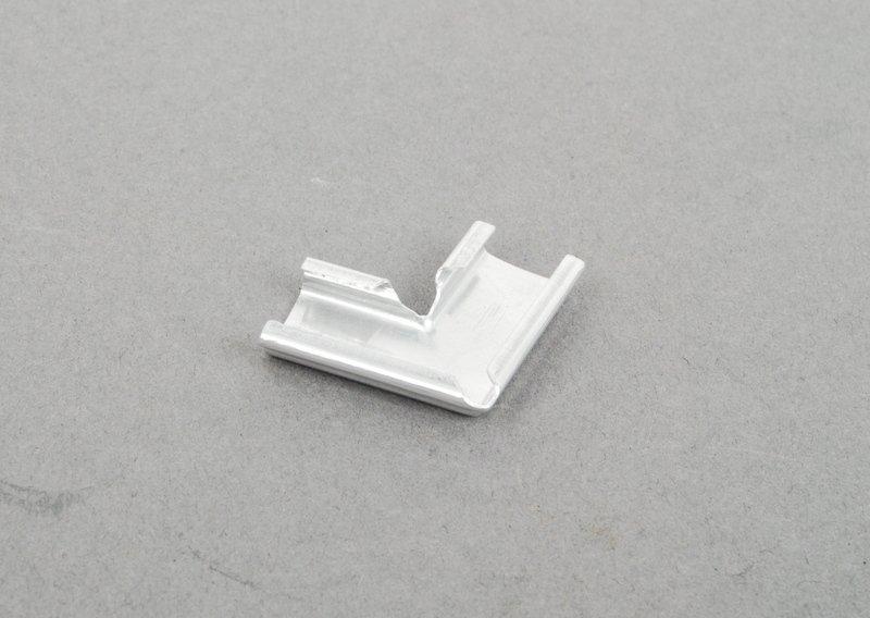 Уголок декоративной планки