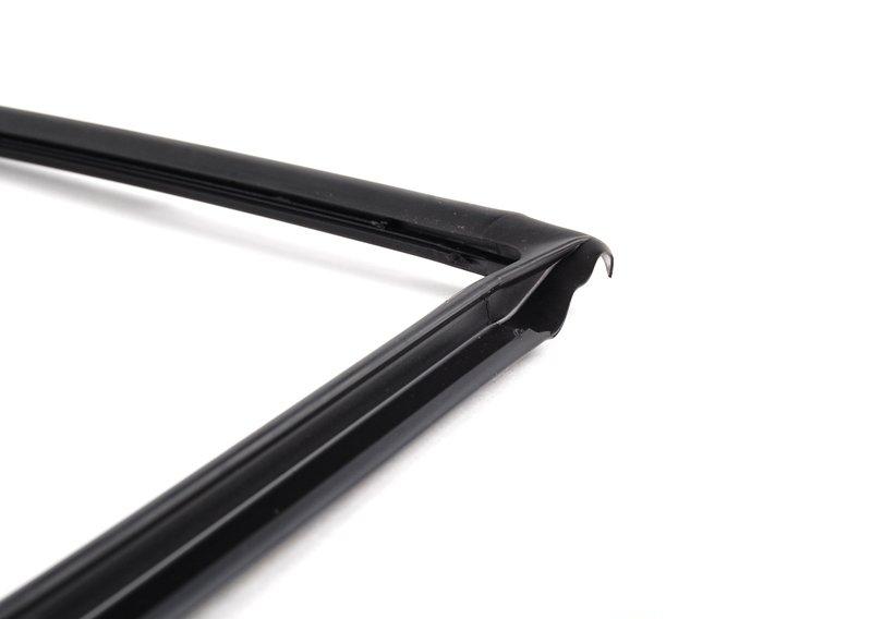 E63/E64 щиток лобового стекла