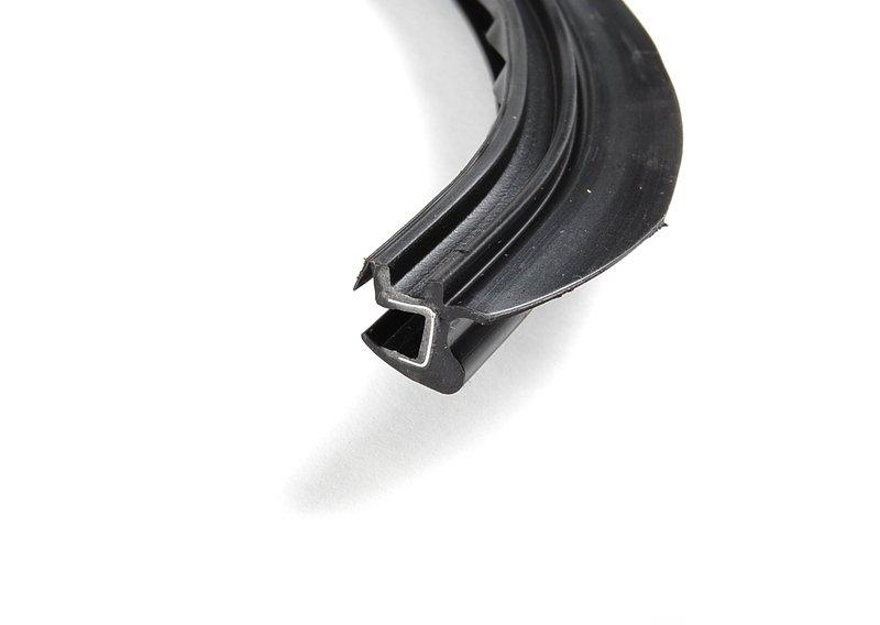 Щиток заднего стекла