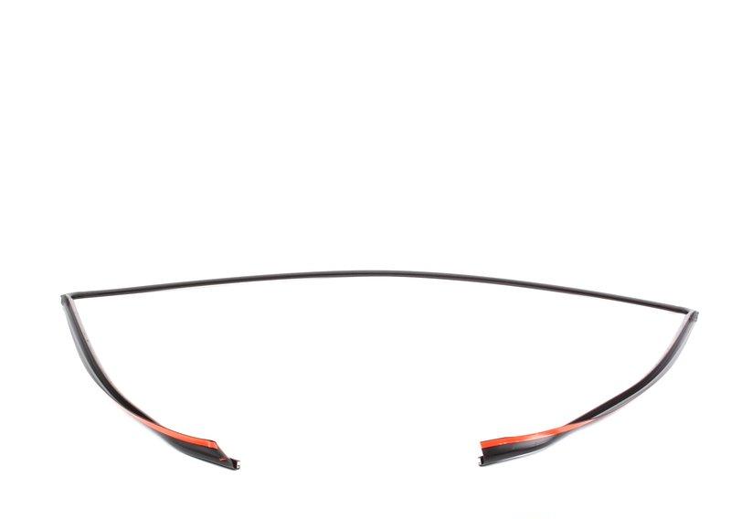 Щиток лобового стекла