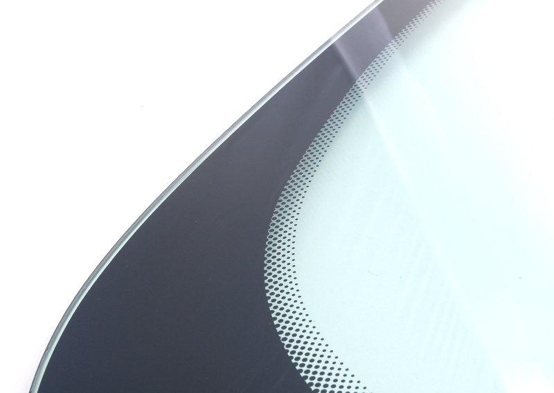 Лобовое зел..серая полоса.датч.дождя