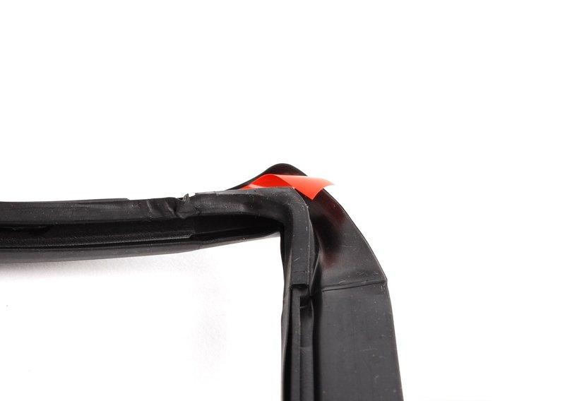 Щиток лобового стекла