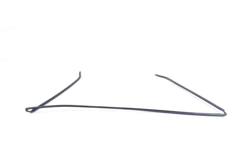 E39 щиток лобового стекла