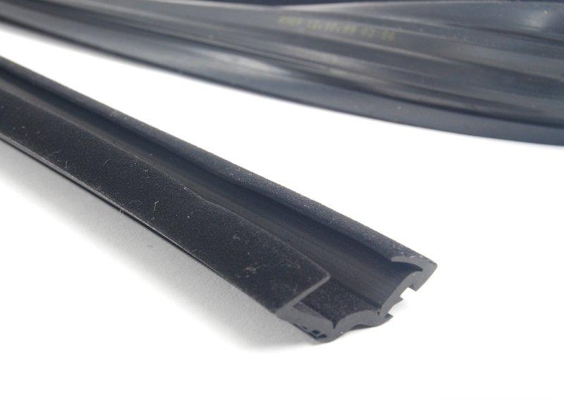 Направляющая стекла односост.Л