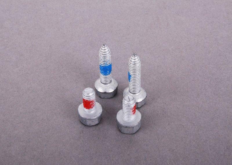 Комплект элементов крепления