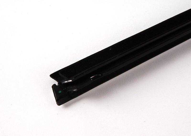 Молдинг шахты стекла Наруж двери Л Пд