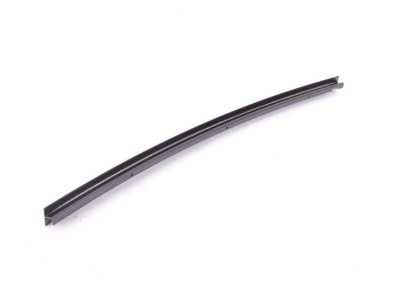 Накладка направляющей стойки стекла Л