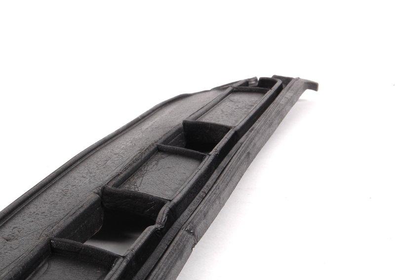 Шумоизоляция передней стойки Л