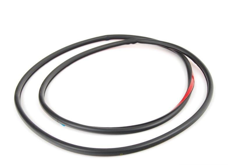 Уплотнитель двери Пд F30 / F31 / F35 / F30 LCI / F31 LCI /  F80 M3 /  F80 M3 LCI