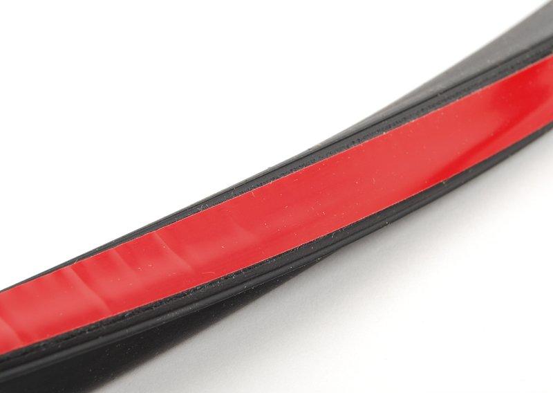 Уплотнитель двери Пд F30 / F31 / F35 / F30 LCI / F31 LCI /  F80 M3 /  F80 M3 LCI