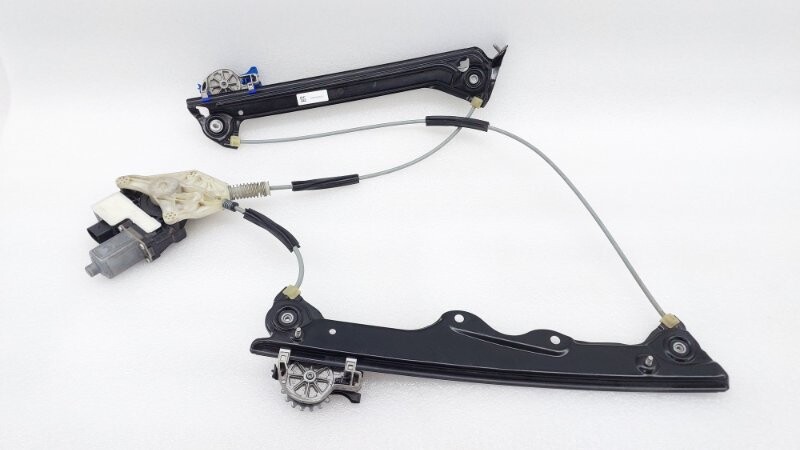 G14/G15 стеклоподъемник правый передний