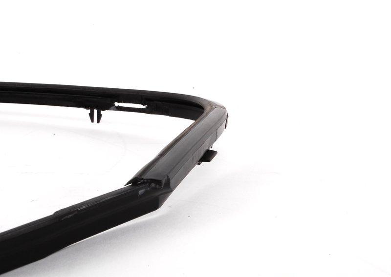 Уплотнитель бокового стекла Л Зд