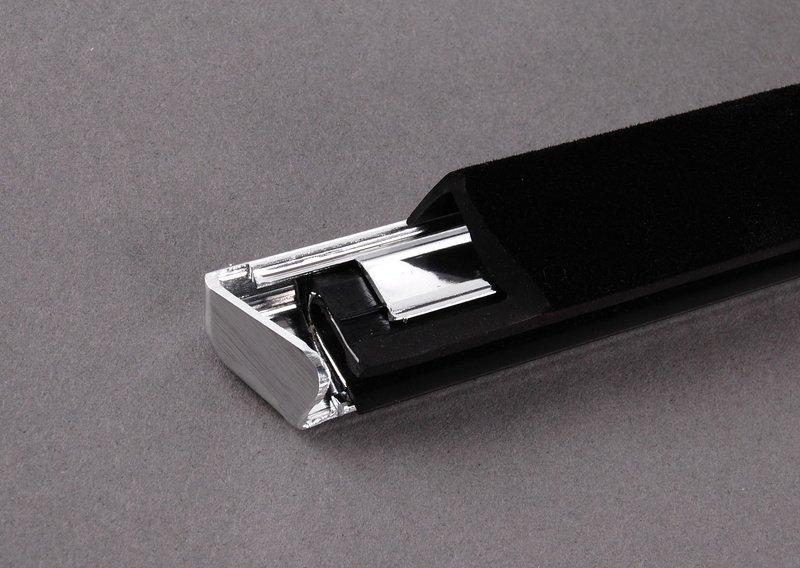 Защитный молдинг шахты Л Наруж