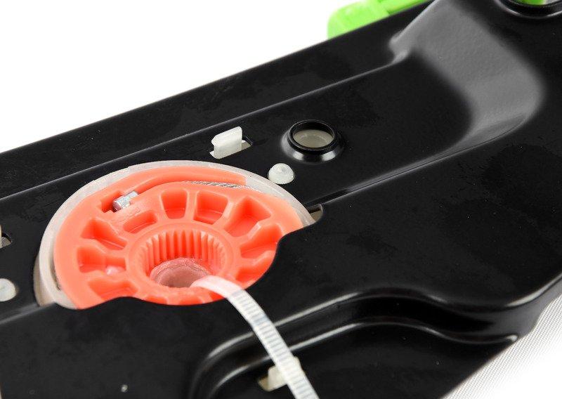 Стеклоподъемник с электроприводом Зд Л