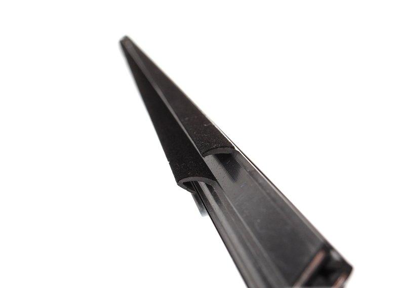 Наруж. молдинг шахты стекла двери П Зд