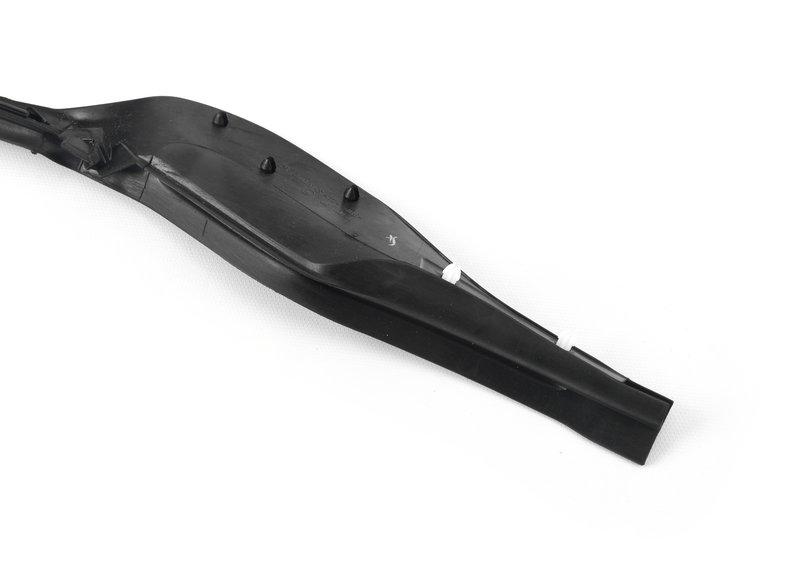 Уплотнение стыка двери с крышей П Зд