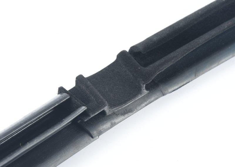 Уплотнитель шахты стекла Л Зд Внутр