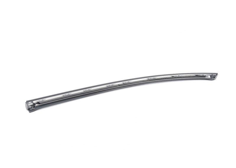 Декоративная планка заднего крыла Л