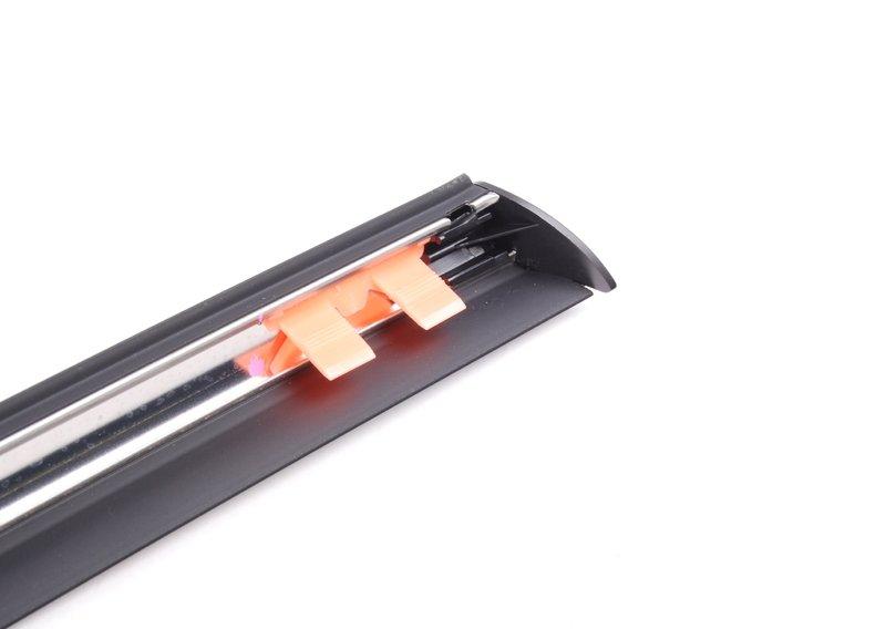 Декоративная планка заднего крыла П