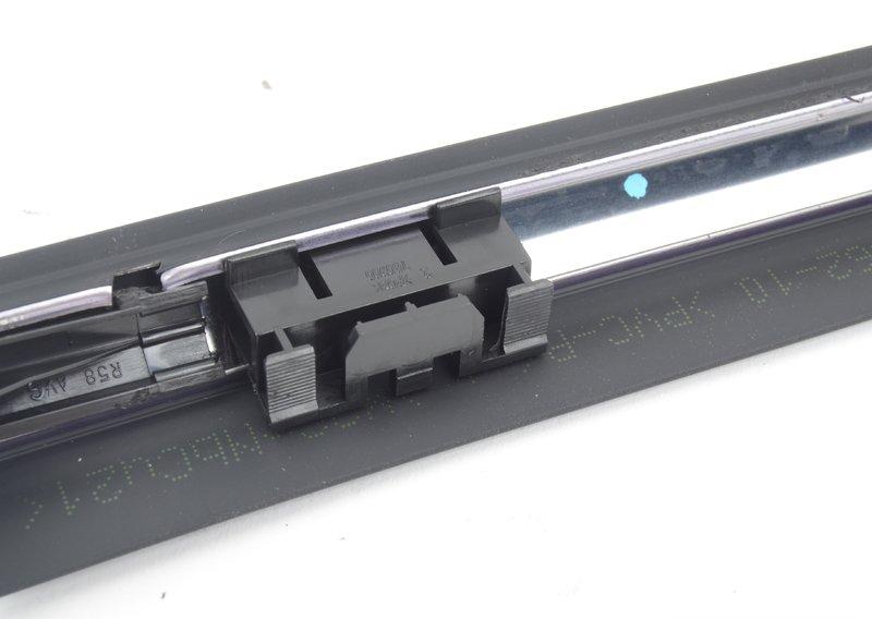 Декоративная планка заднего крыла Л