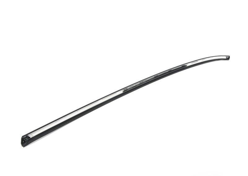 Декоративная планка заднего крыла Л