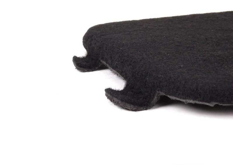 Крышка в обшивке багажного отделения П