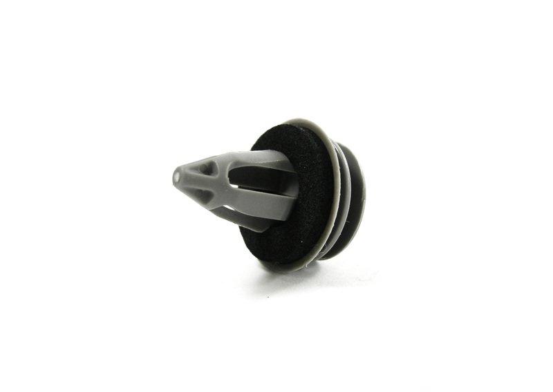 Зажим с уплотнительной шайбой. серый